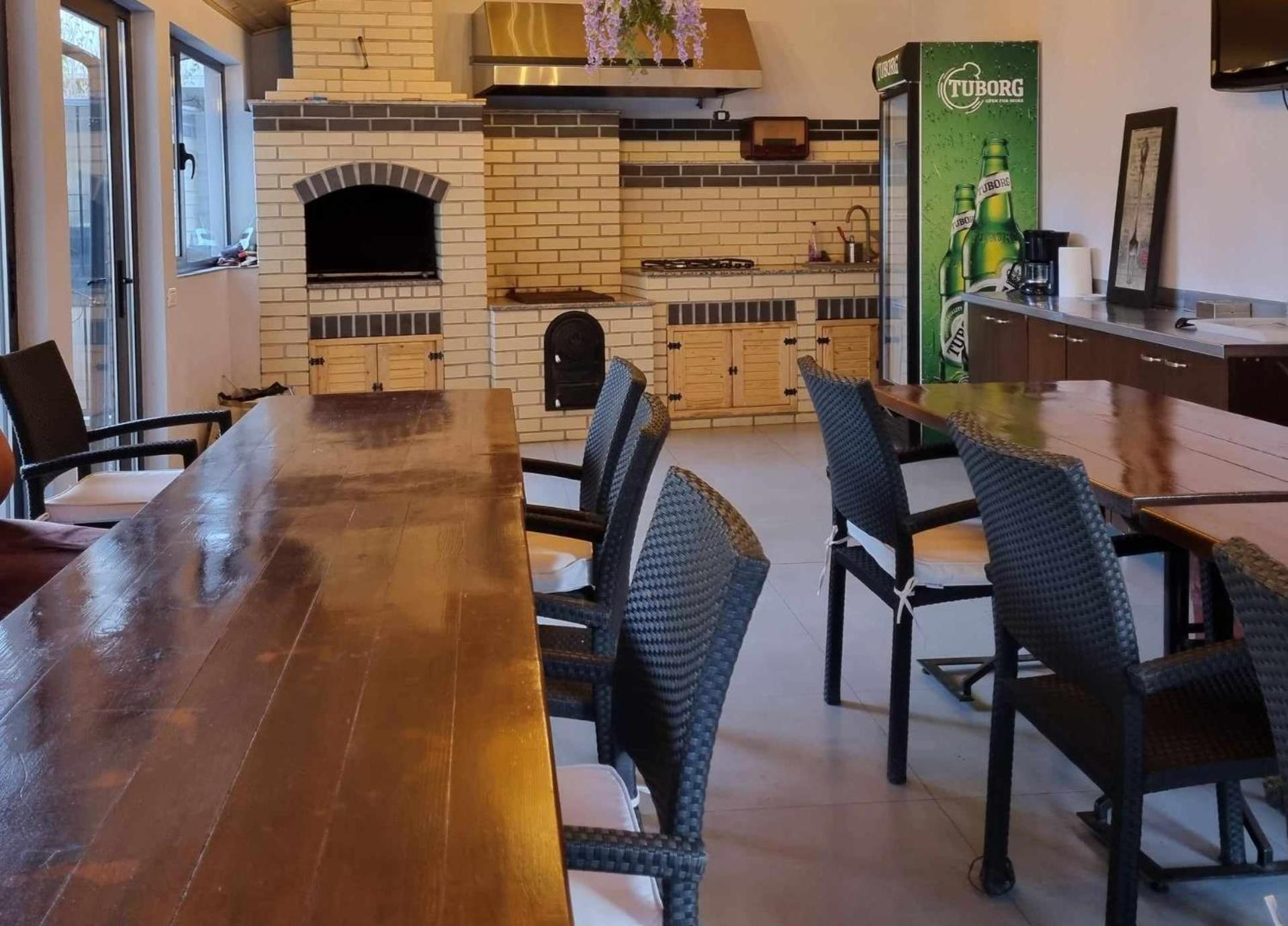 Pensiunea Public House Buşteni Buitenkant foto